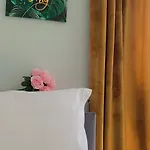Maria
