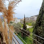 Maria Apartment Aliveri