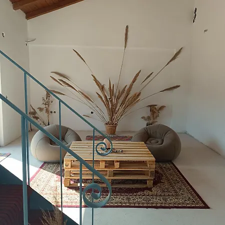 Maria Apartment Aliveri